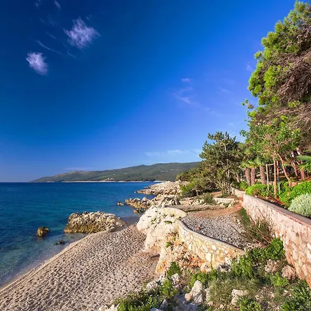 Design Lillian With A Beautiful Sea View Апартаменты Рабац