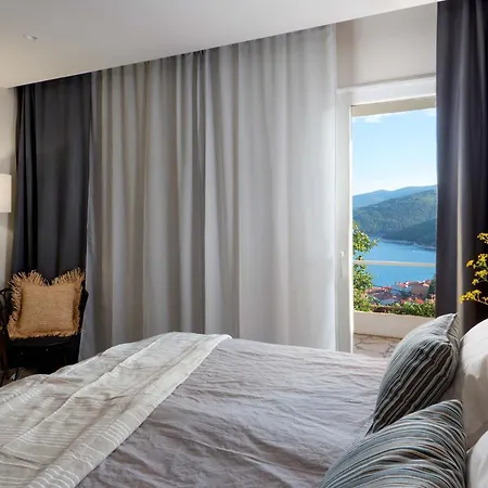 Апартаменты Design Lillian With A Beautiful Sea View *
