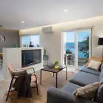 아파트 Design Lillian With A Beautiful Sea View